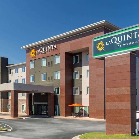 La Quinta Inn & Suites By Wyndham Augusta Fort Eisenhower Exterior foto